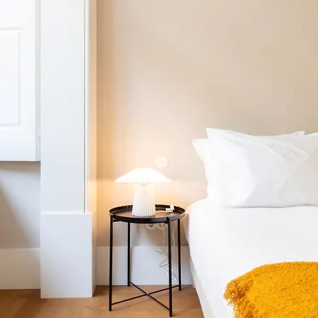 Entreparedes House Apartment Porto