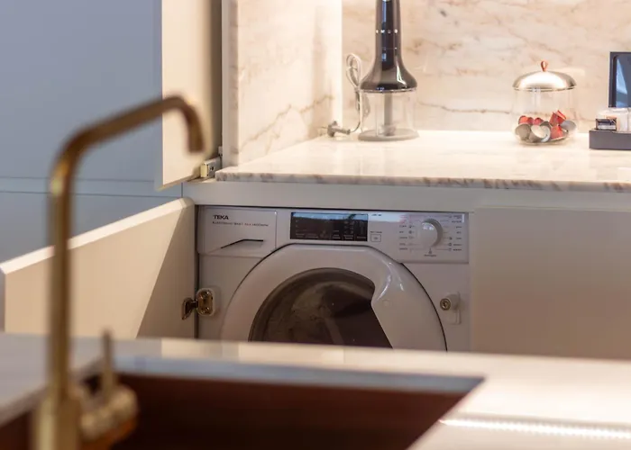 Entreparedes House * 波尔图