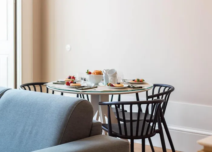 Entreparedes House 波尔图