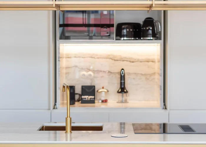 公寓 Entreparedes House